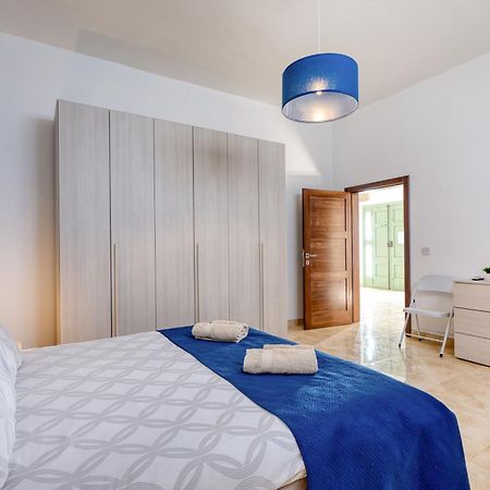 Spacious, Bright, Valley & Sea View Maisonette Xaghra Luaran gambar