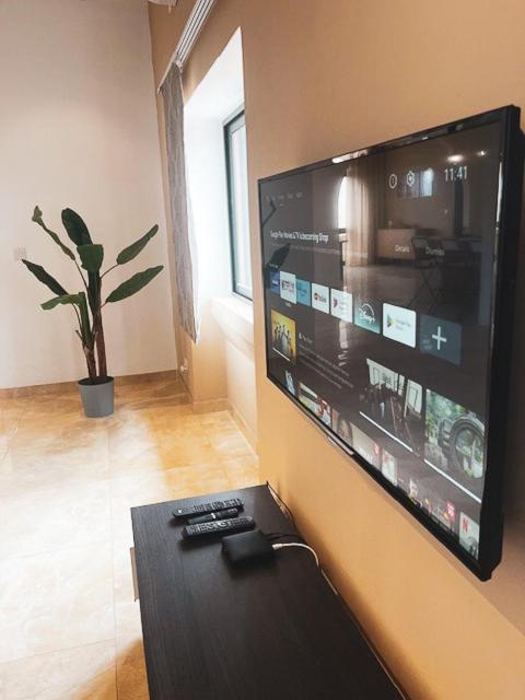 Spacious, Bright, Valley & Sea View Maisonette Xaghra Luaran gambar