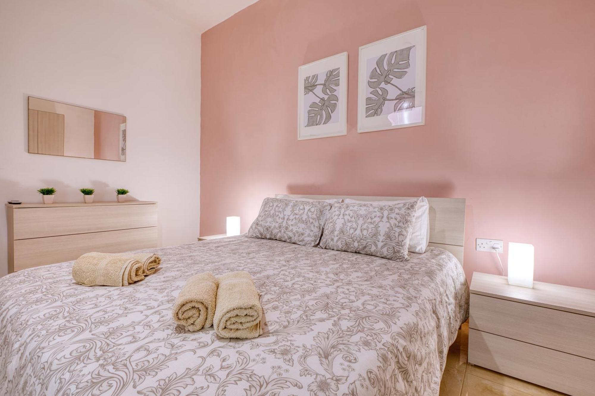 Spacious, Bright, Valley & Sea View Maisonette Xaghra Luaran gambar