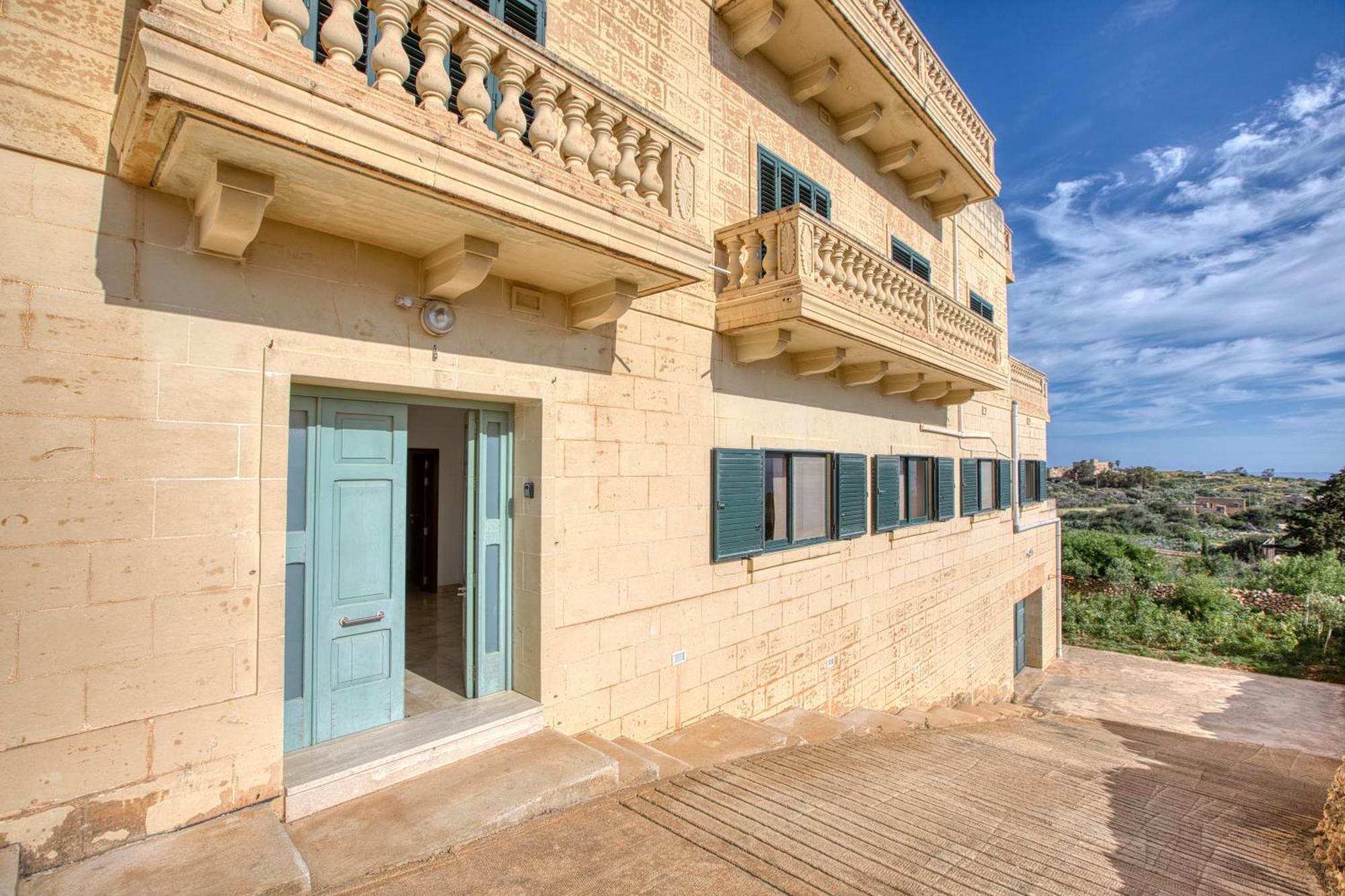 Spacious, Bright, Valley & Sea View Maisonette Xaghra Luaran gambar