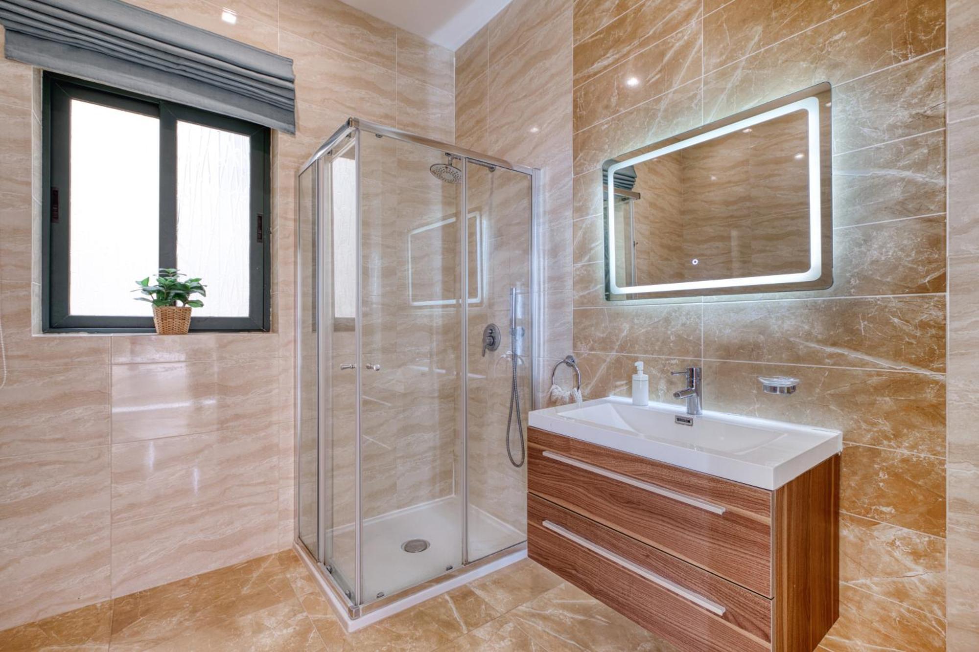 Spacious, Bright, Valley & Sea View Maisonette Xaghra Luaran gambar
