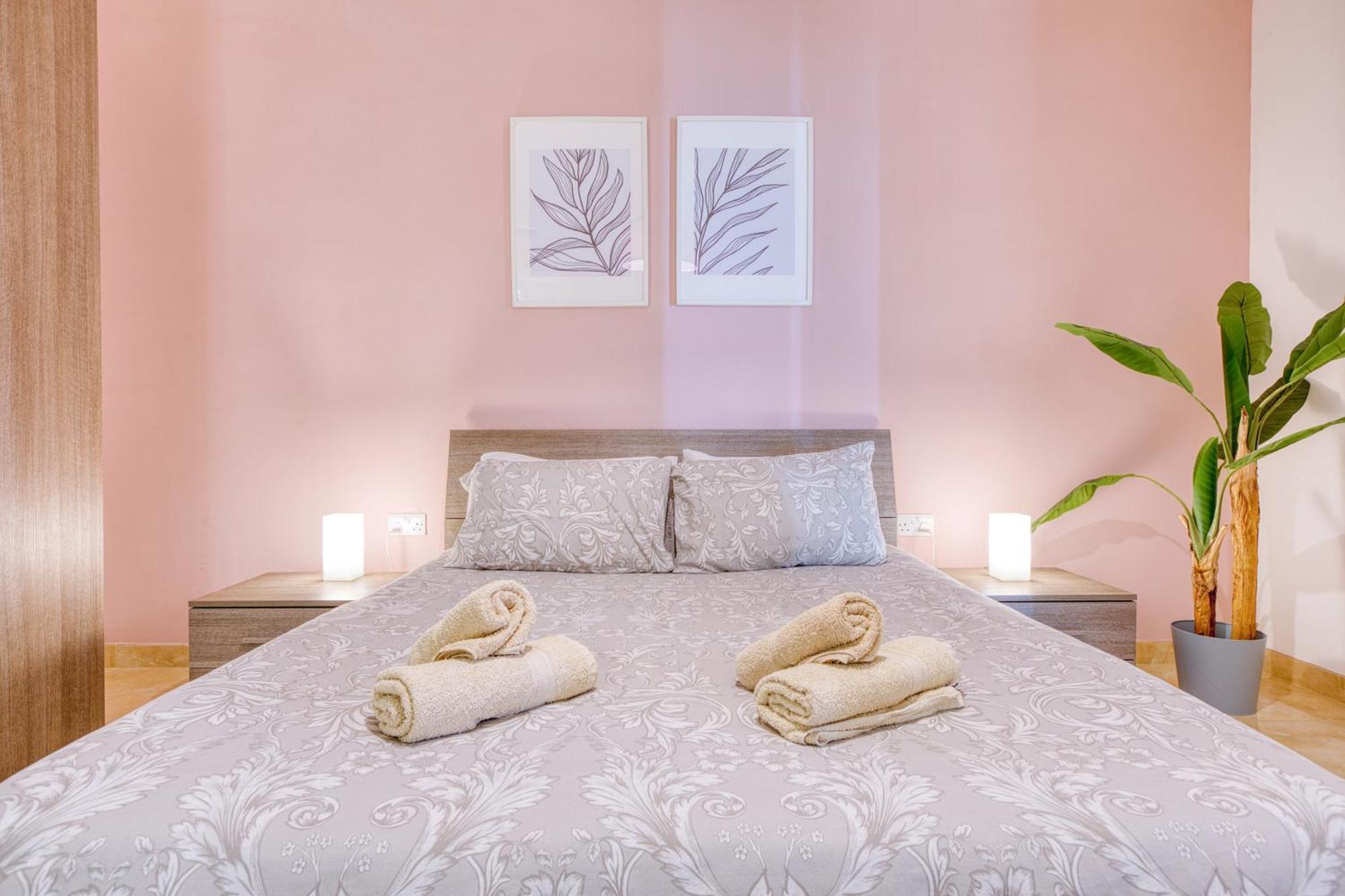 Spacious, Bright, Valley & Sea View Maisonette Xaghra Luaran gambar